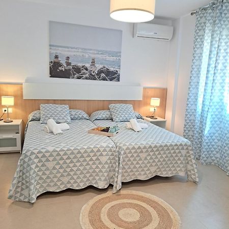Villa Las Tres J Малага Экстерьер фото