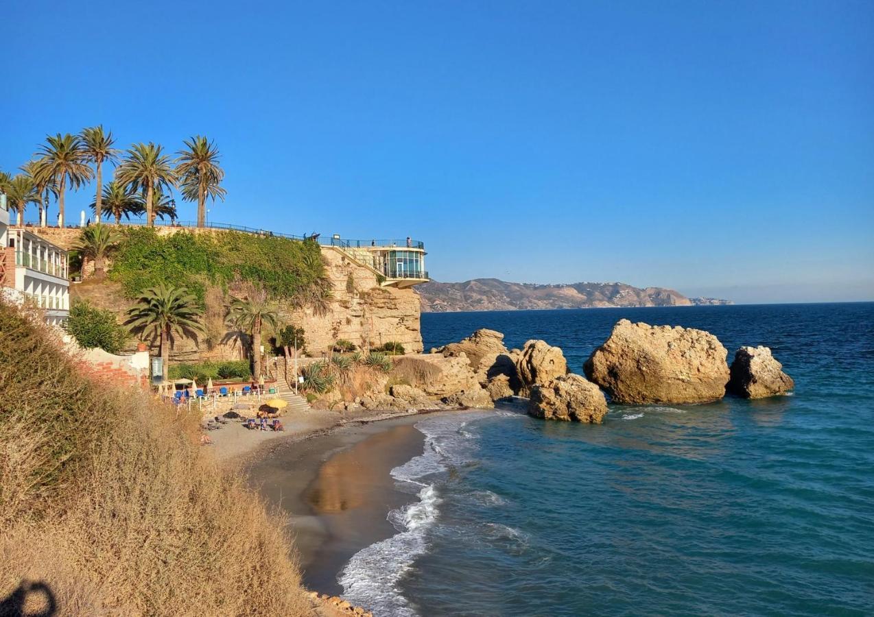 Villa Las Tres J Малага Экстерьер фото